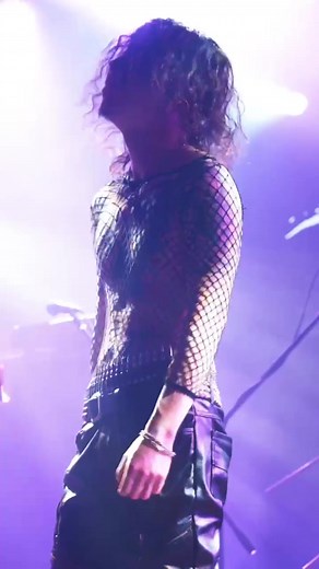 TikTokでDEVILOOFさんをチェック！