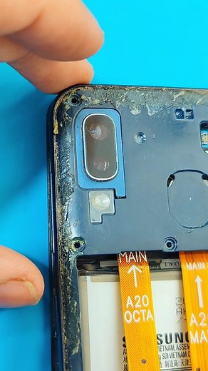 Safeer Khan on Instagram: "Samsung A20🙄 Camera Checkup| #reels #trendingaudio #trending #trendingreels #trendingsongs #foryou"