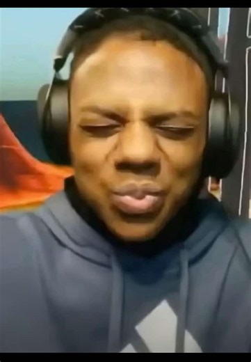 Better late than never 👎 #eholala #vaaak