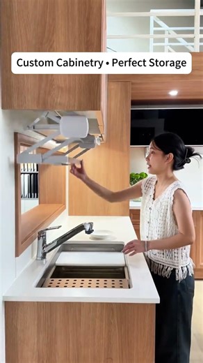 #kitchen #elegantkitchen #interiordesign #opulentinteriors #kitchenremodel #eleganthomes