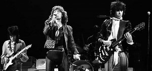 Songs Using Fuzz Distortion - Guitar Gear Finder