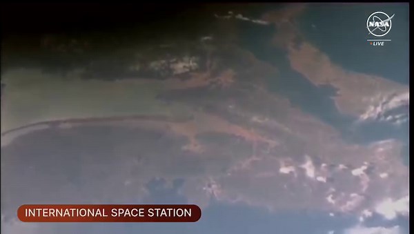 125K views · 3.2K reactions | WHAT A LUCKY ENCOUNTER!  The Expedition 71 crew of the International Space Station had the chance to encounter the Moon’s shadow during the total solar eclipse on Monday. The Moon's shadow, also known as umbra, was visible from their vantage point on the space station as it passed 260 miles above southeastern Canada, from New York state into Newfoundland. (Instagram/International Space Station) | Philippine Star | Facebook