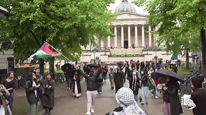 44 reactions · 12 shares | Manifestation étudiante organisée à l’University College de Londres en solidarité avec la Palestine. | WAFA- Agence de presse palestinienne | Facebook