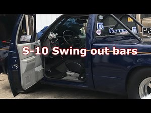 Roll cage swingout bars