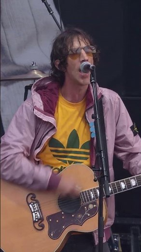 Richard Ashcroft perfroms 'Lucky Man' live FULL VIDEO ‪@RichardAshcroftOfficial‬