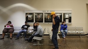 How do you fix the 'chaotic' Jefferson District Court system?