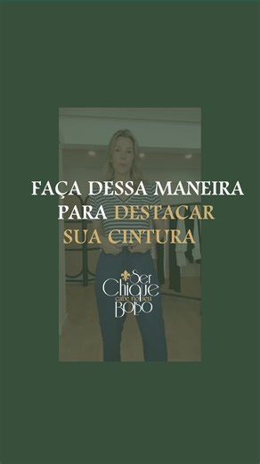 Marina Gazolla on Instagram: "Faça dessa forma e destaque sua cintura e silhueta Pequenos detalhes fazem toda a diferença no caimento do look, como destacar a sua cintura e valorizar a sua silhueta. Visto calça Clark na cor azul marinho e T-shirt Carol, listrada, peças da minha marca própria @mg8moda, proposta atemporal baseada no método do meu curso “Guia de Estilo Ser Chique Cabe no seu Bolso” / Semijoias @juliasimoes_joias ✨"