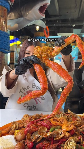 King crab legs asmr #theboilingcrab #seafoodboil #mukbang #melbourneseafood #seafoodlover #melbournefoodie #fyp #foryoupage #seafoodboilaustralia #asmr