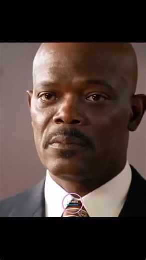 Business Fortunes on Instagram: "🎥 “Coach Carter” (2005) is a biographical sports, based on the true story of Ken Carter, who became the head basketball coach at Richmond High School in California. Upon taking the position, Carter was determined to instill discipline and academic excellence in his players. He required each team member to sign a contract committing to maintain a minimum 2.3 GPA, attend all classes, sit in the front row, and wear a shirt and tie on game days. In his first meeting