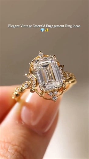 The Emerald Vintage Ring That Looks Straight Out of a Fairytale 💚