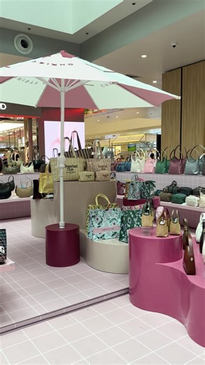 How it started vs. How it's going! 💖 Watch our blank pink canvas transform into your new favorite bag paradise. The Christy Ng pop-up at One Ayala is officially fully stocked and ready for you! Which bag caught your eye? 👀🛍️✨ #christyng #christyngph