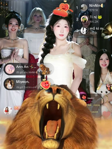 Nay sư tử trốn khỏi sở thú hết trơn, cảm ơn chị An đã tặng cho NinNin con sư tử nha @V-WORLD 019 @NinNin🌗 #ninninvworld019 #vworld019ninnin #ninnin019 #NinNin🌗 #NinNin