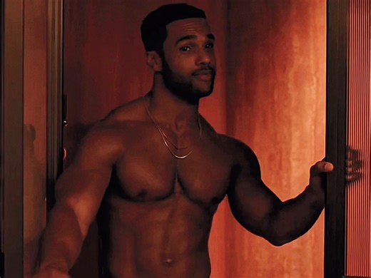 Team Alfie vs Team Nico: Who's Your Favorite?