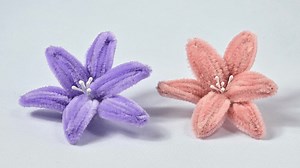 How to Make Pipe Cleaner Flowers - Lilies