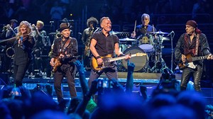 Watch Bruce Springsteen & E Street Band Play ‘Atlantic City’ For 1st Time In 6 Years