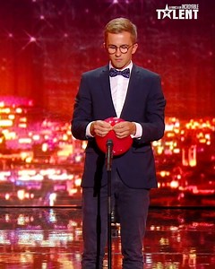 810K views · 5.8K reactions | "Est-ce que c'est une blague ?!"  La prestation de cet artiste n'a pas vraiment plu au jury. Le meilleur de "La France a un incroyable talent" | Golden TV | Facebook