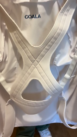 2.3M views · 22K reactions | Aujourd’hui, on vous présente la blouse...