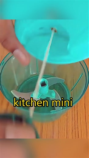 How do you fix the mini chopper in your kitchen? #lifehacks #shorts