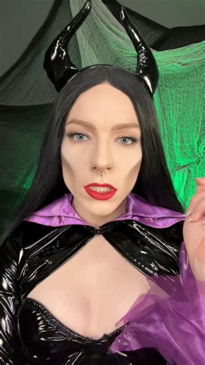 3.1K views · 68 reactions | Makeup inspired by Maleficent ✨#makeup #makeupartist #sfx #sfxmakeup #maleficent #fantastymakeup #cosplay #disney #disneymakeup #disneyvillain #fyp #explorepage | Caykeface | Facebook