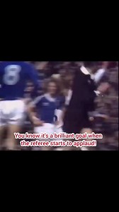 Frank Worthington's goal for Bolton Wanderers against Ipswich Town way back in 1979 is arguably up there as one of the greatest goals and individual bits of skill of all time and the fact the referee applauded it backs that up! 😀👏🏽 #FrankWorthington #BWFC | Proper Football
