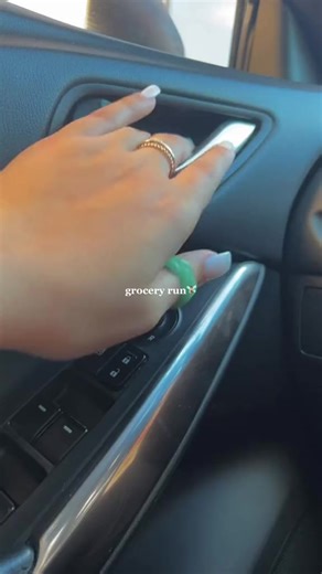 2.1K views · 45 reactions | quick grocery run✨ #groceryshopping #shop #asmr #satisfying #fyp #asmrshop #viral #groceries #haul #Vlog #organize #thetotebag #marcjacobs #reelsfb #funny #Amazing #familyfb #reels | HelloZone | Facebook