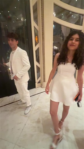 Behind the Scenes with Jenny Hoyos: Dance and Fun