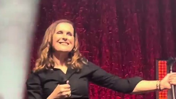 ALISON moyet “ LOVE resurrection”