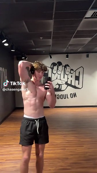 Effective Chest and Bicep Workout Routine