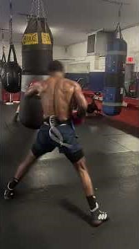 This Heavy Bag Drill Built My Knockout Power 🥊