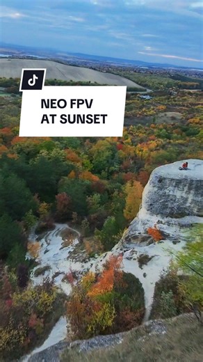 Blasting Through the autumn colors with the NEO is so much fun🍁#dji#djineo#neo#fpv#cinematicfpv