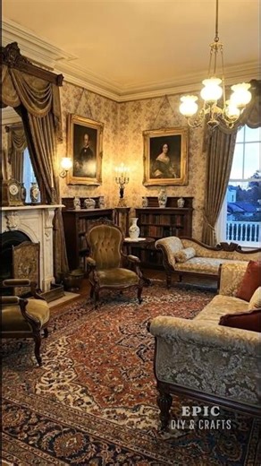 Giving This Room a Second Life- victorian style Epic DIY&Crafts #roommakeover #renovation #homedecor