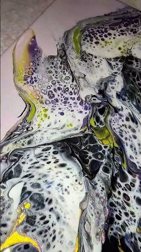 acrylic pour swipe technique #art #acrylic #youtubeshorts #artist