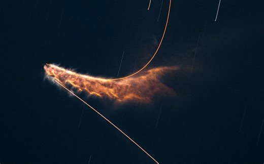 SpaceX成功发射日本私人月球着陆器、阿联酋月球车和NASA月球水冰探测器_哔哩哔哩_bilibili