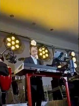 Wedding intro by Yossi Shtendig