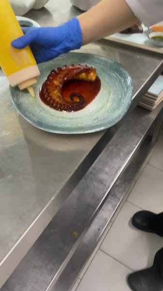 โชคลาภมัดเกิดกับผู้กล้า PULPO 'A LA FARRILLA #นายฮ้อยสิงห์