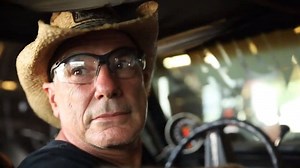 After a disappointing outing last time we took the #MordoorNova out for a test hit. We came back to the shop and did a little upgrade to the nitrous micro switch, thanks to our pals over at Nitrous Express!! | Farmtruck and AZN