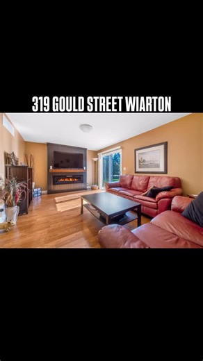 Christie Nuttall RE Broker | Small-town charm meets everyday comfort in this spacious 5-bedroom, 3-bathroom two-storey home located in the inviting village of Wiarton... | Instagram