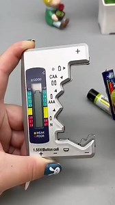 Quickly check the battery level.#batteries #powerlevels #powercheck #battery #tiktokmademebuyit #homehacks