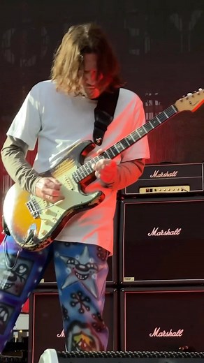 Lord Rare Rock on Instagram: "FRONT ROW FOR FRUSCIANTE - John Frusciante laying down a mind-melting solo during one of the recent Red Hot Chili Peppers performance. This clip is great because it really gives you a unique look into a front row experience of this guitar legend. John is such a special guitarist who has undoubtedly dominated the modern era of guitar playing. He is an exceptional musician who’s riffs are really well balanced. His range is also immense and he can play multiple genres