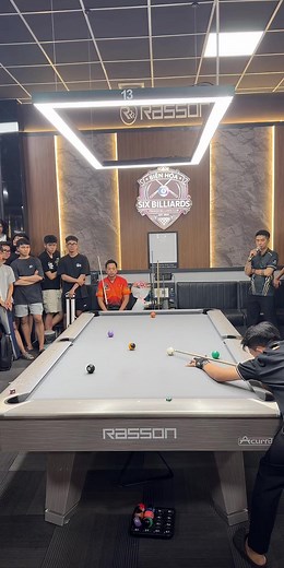 Hoàng Sao và Fan Hâm Mộ Giao Lưu Vui Nhộn