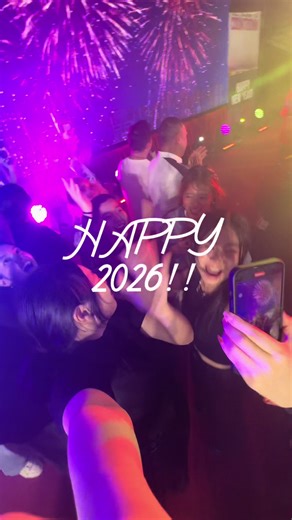 HAPPY 2026 🥳 #countdown #newyear #2026 #newyearcountdown #happynewyear