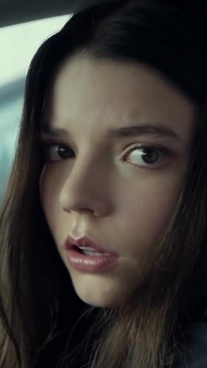 Exploring the Movie Split: Characters and Settings