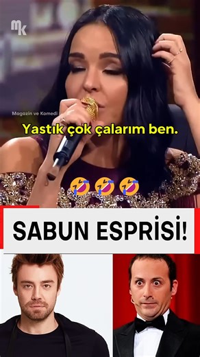 @magazinvekomedireel on Instagram: "Daha fazlası için takip edin. Futbol sahası dikdörtgen şeklinde olup sahanın kenarlarda yer alan çizgileri taç çizgisi, kısa kenarlarda yer alan çizgiler ise kale çizgisi olarak adlandırılır. Kale çizgileri 45 ile 90 m arasında, taç çizgileri 90 ile 120 m arasında olmalıdır. Uluslararası maçlarda ise bu uzunluklar kale çizgileri için 64 ile 75 m, taç çizgileri için ise 100 ile 110 m olarak belirlenmiştir. Saha, her iki taç çizgisinin orta noktasını birleştiren