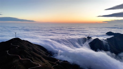 Behold the breathtaking beauty of the ever-changing sea of clouds, a mesmerizing dance of nature's elegance. Captured by DJI Air 3S, created by Yang_CH #DJI #Air3S #SeaOfClouds | DJI