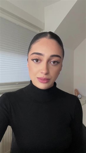 ,,Es ist besser, mit den Füßen zu straucheln als mit der Zunge.“ ZENON, ZITIERT IN DIOGENES LAERTIUS, LEBEN UND MEINUNGEN BERÜHMTER PHILOSOPHEN, 7.1.26 #philosophie #schmerz #worte #stoizismus