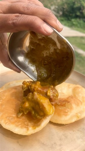 লুচি, খাসির মাংস #luchi #mutton #khasirmangso #cookingreels #archa_cooking_and_vlog