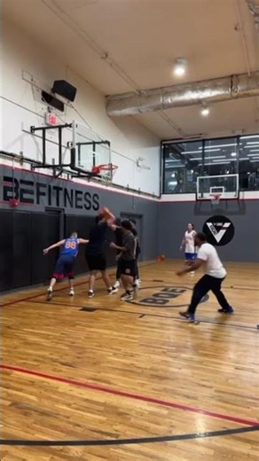 Great ball movement and Will hitting the 3. #balling #ball #streetballmoves #hoops #streetball #nba