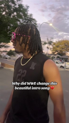 ALREADY MISSING THIS INTRO SONG 😂 #therealgd #wwe #wweraw #travisscott #wwetiktok