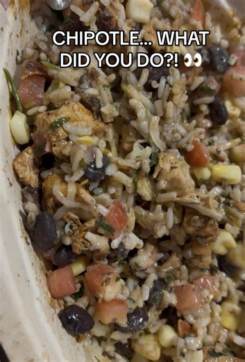Chipotle Pollo Asado review — why it tastes like bay leaf