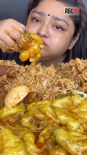 Mukbang | food | eating | asmr 🥢 on Instagram: "Welcome to @mukbang_minion🌹 . . . . Via// yt maddyeats asmr ✨ . . #viral #explorepage #foodstagram #mukbangeating #mukbangfood #kulinerindonesia #mukbangseafood #kimchi #foodasmr #explore #foodblogger #seafoodboil #mukbangindonesia #spicy #mukbangvideos #foodphotography #foodlover #cheese #eatingvideos #mouthsounds #juicy"